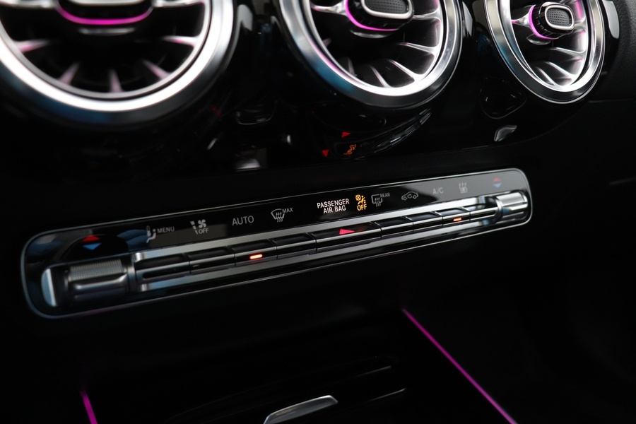 Mercedes-Benz EQA vaihtoauto