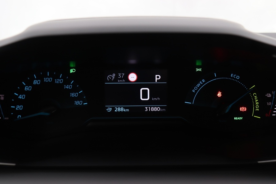 Peugeot e-2008 vaihtoauto