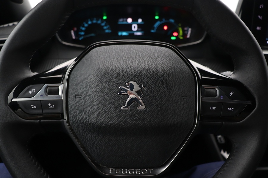 Peugeot e-2008 vaihtoauto