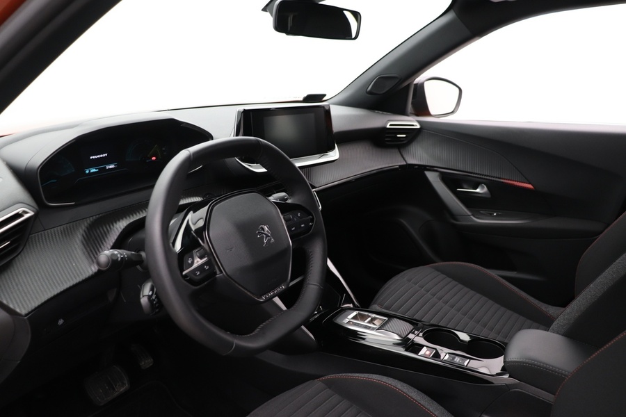 Peugeot e-2008 vaihtoauto