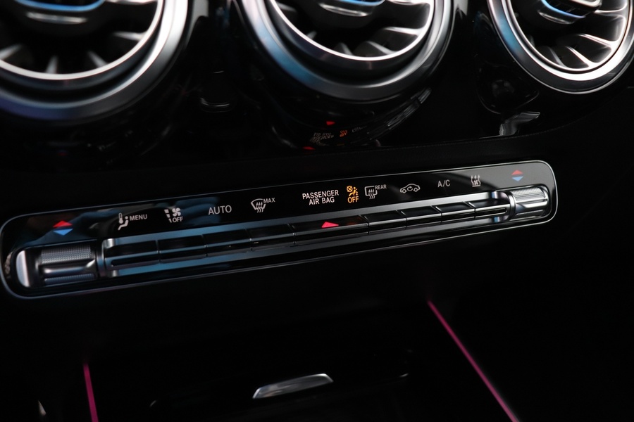 Mercedes-Benz EQA vaihtoauto