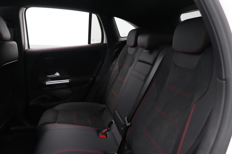 Mercedes-Benz EQA vaihtoauto