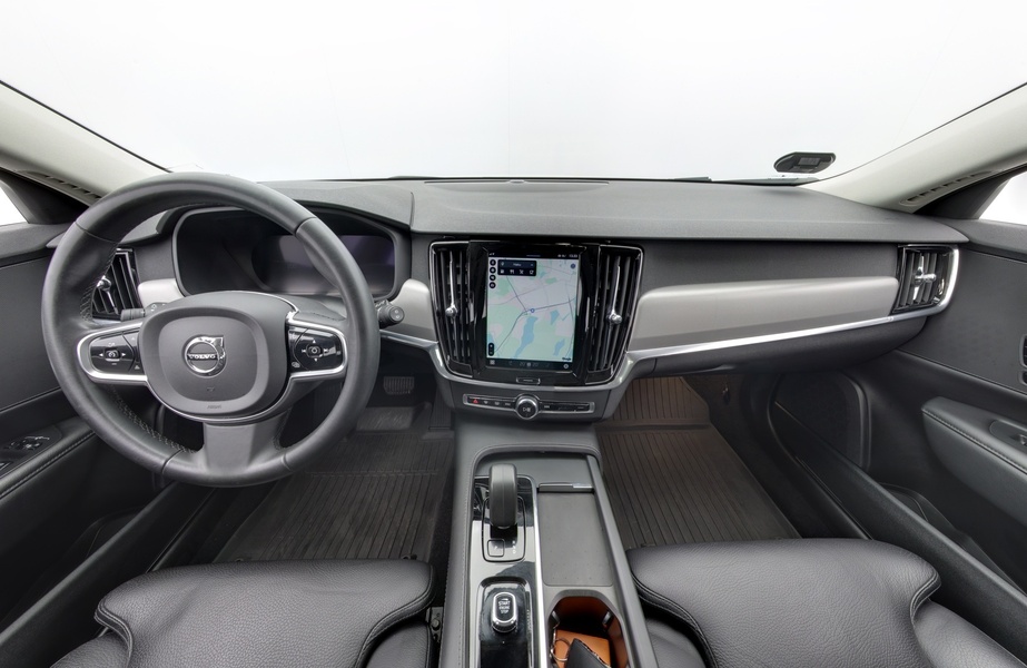 Volvo V90 Cross Country vaihtoauto