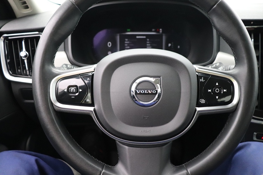 Volvo V90 Cross Country vaihtoauto
