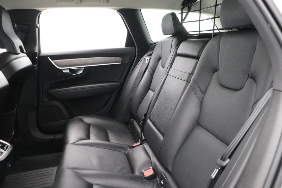 Volvo V90 Cross Country vaihtoauto