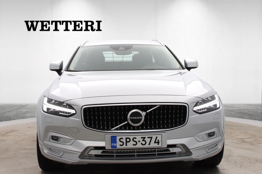 Volvo V90 Cross Country vaihtoauto