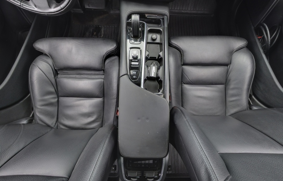 Volvo V90 Cross Country vaihtoauto