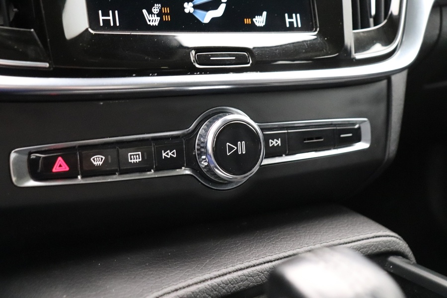 Volvo V90 Cross Country vaihtoauto