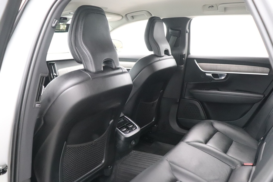 Volvo V90 Cross Country vaihtoauto