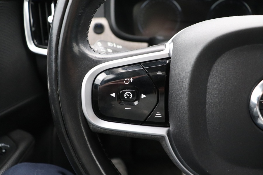 Volvo V90 Cross Country vaihtoauto
