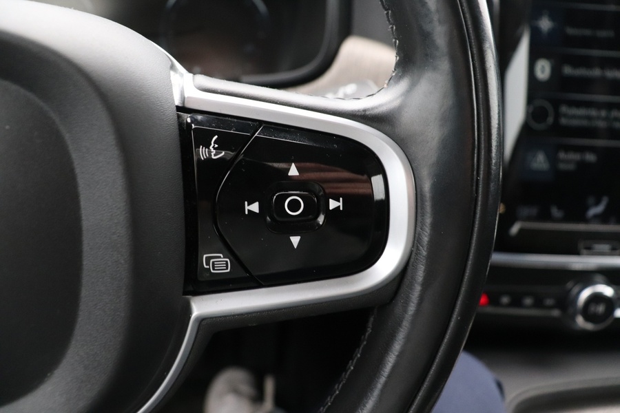 Volvo V90 Cross Country vaihtoauto
