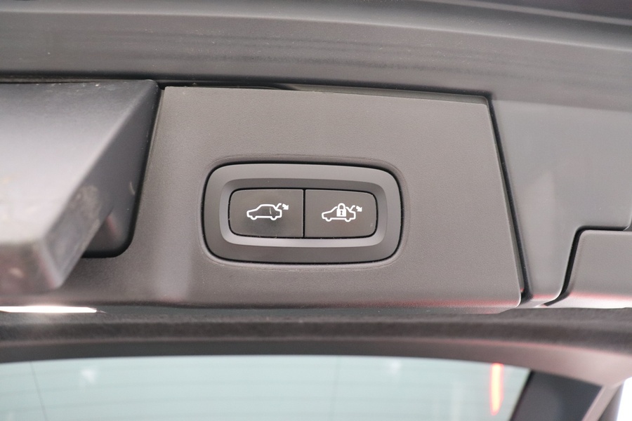 Volvo V90 Cross Country vaihtoauto