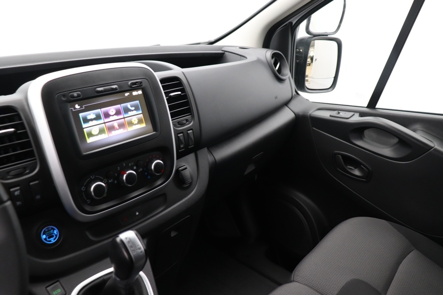 Renault Trafic vaihtoauto