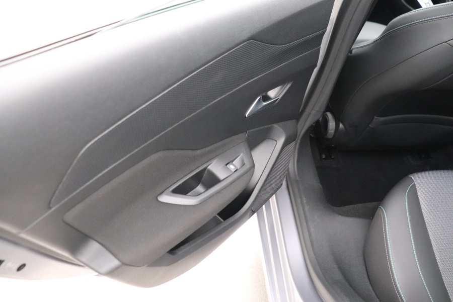 Peugeot 308 vaihtoauto