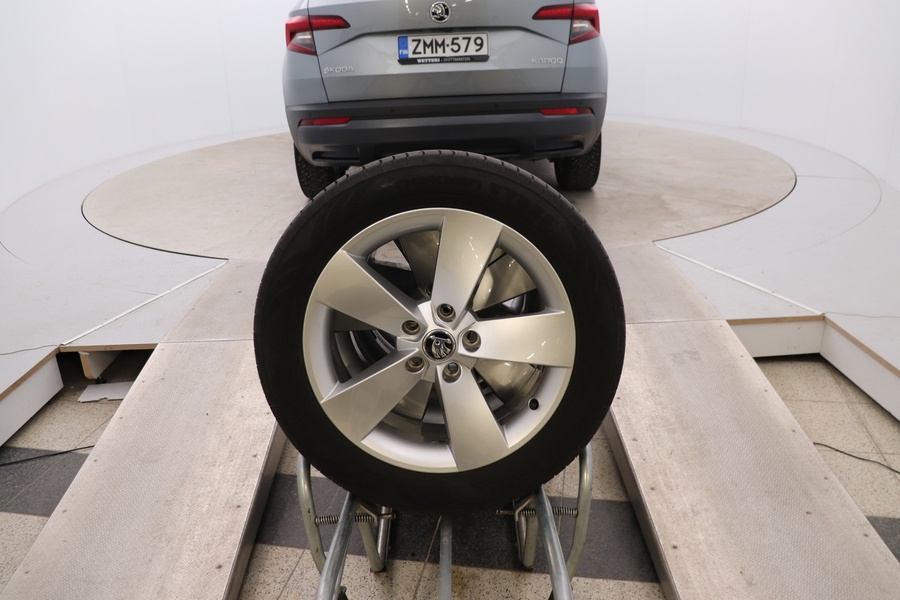 Skoda Karoq vaihtoauto