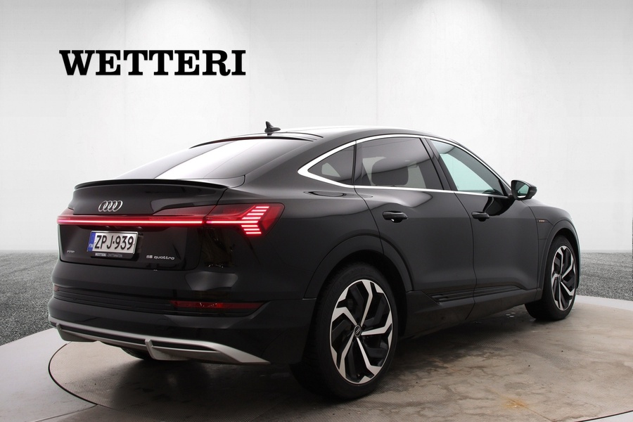 Audi e-tron vaihtoauto