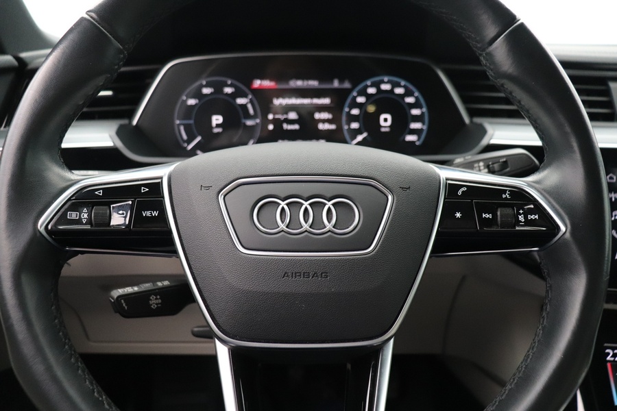 Audi e-tron vaihtoauto