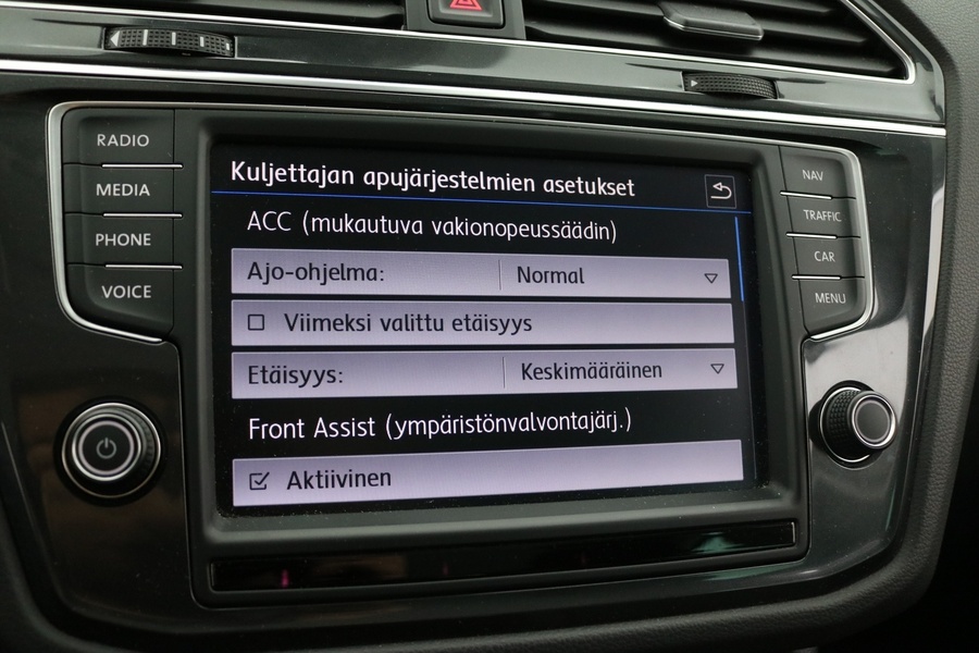 Volkswagen Tiguan vaihtoauto