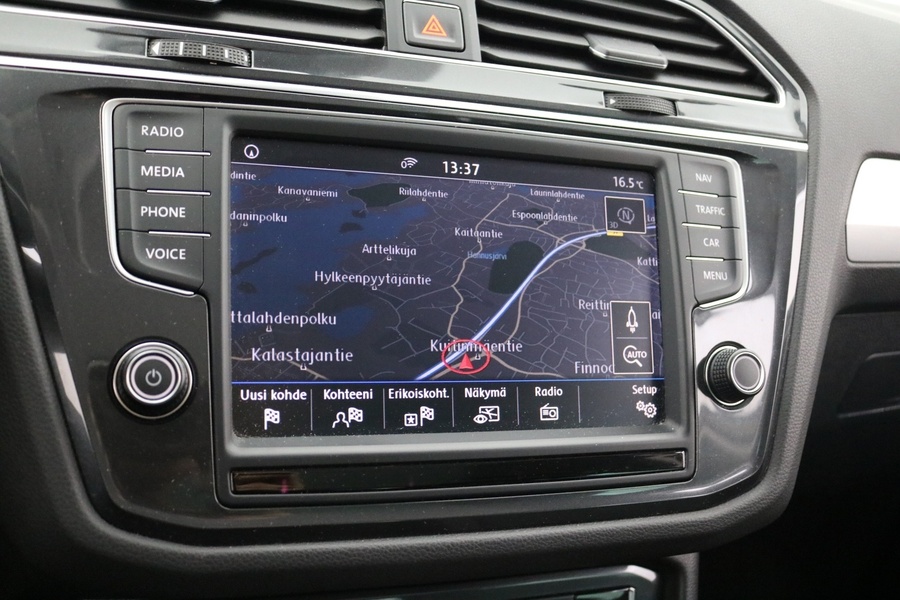 Volkswagen Tiguan vaihtoauto