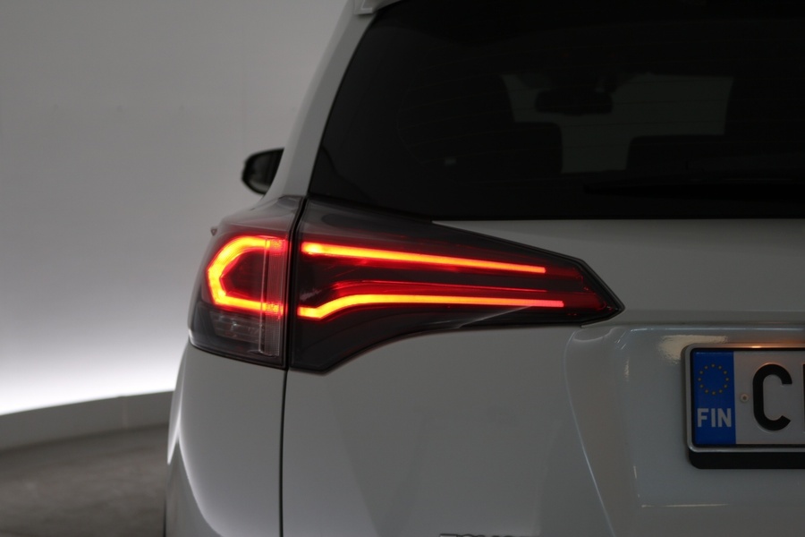 Toyota RAV4 vaihtoauto