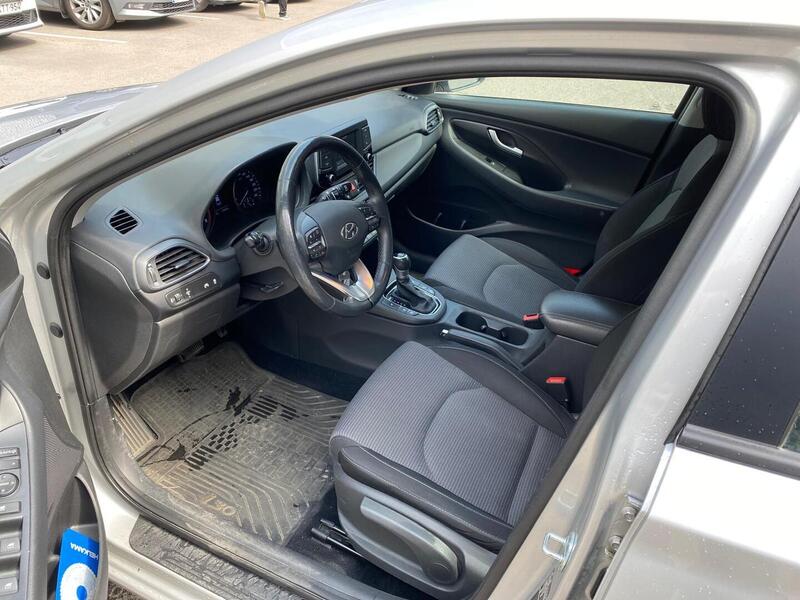 Hyundai i30 5d vaihtoauto