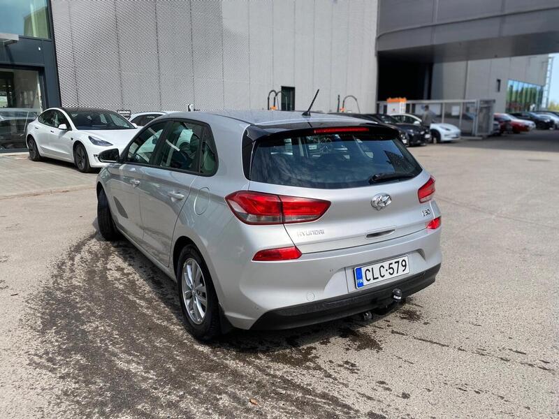 Hyundai i30 5d vaihtoauto