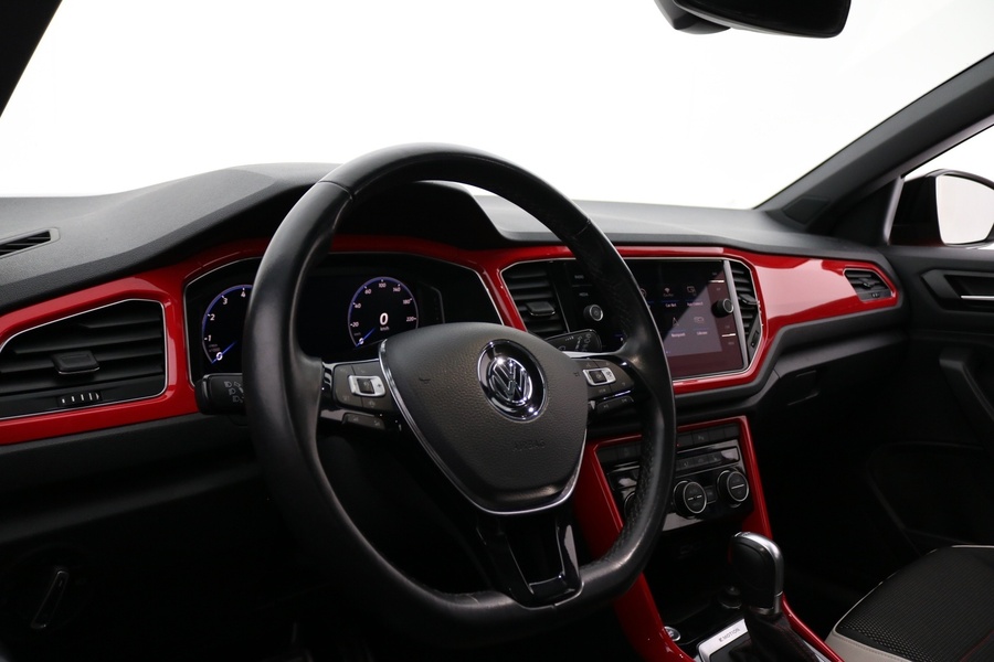 Volkswagen T-Roc vaihtoauto