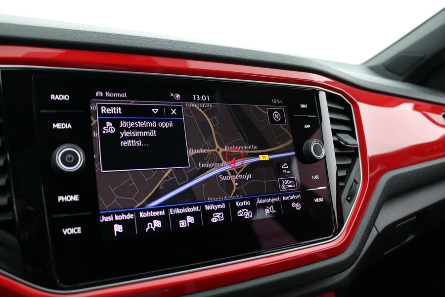 Volkswagen T-Roc vaihtoauto