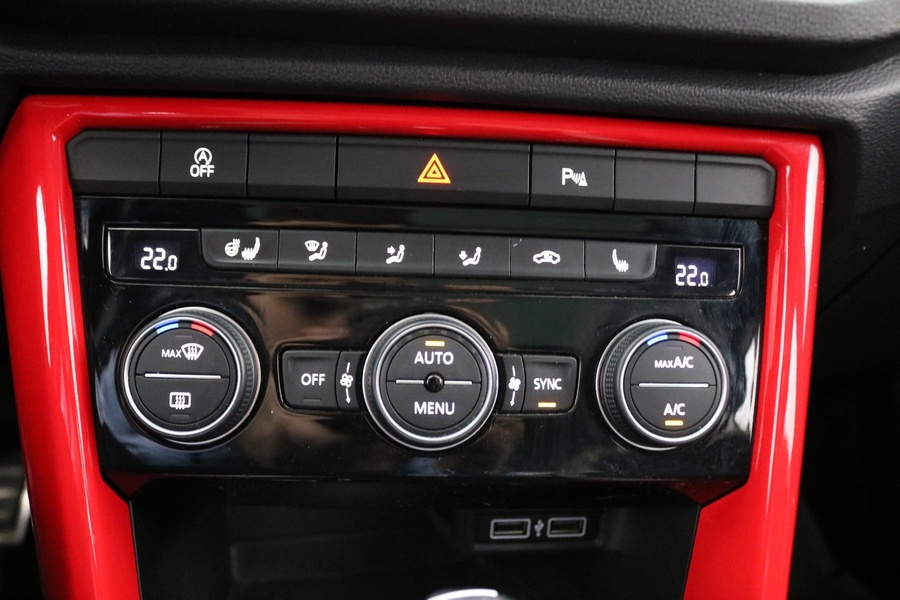 Volkswagen T-Roc vaihtoauto