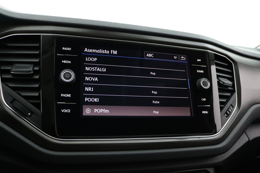 Volkswagen T-Roc vaihtoauto