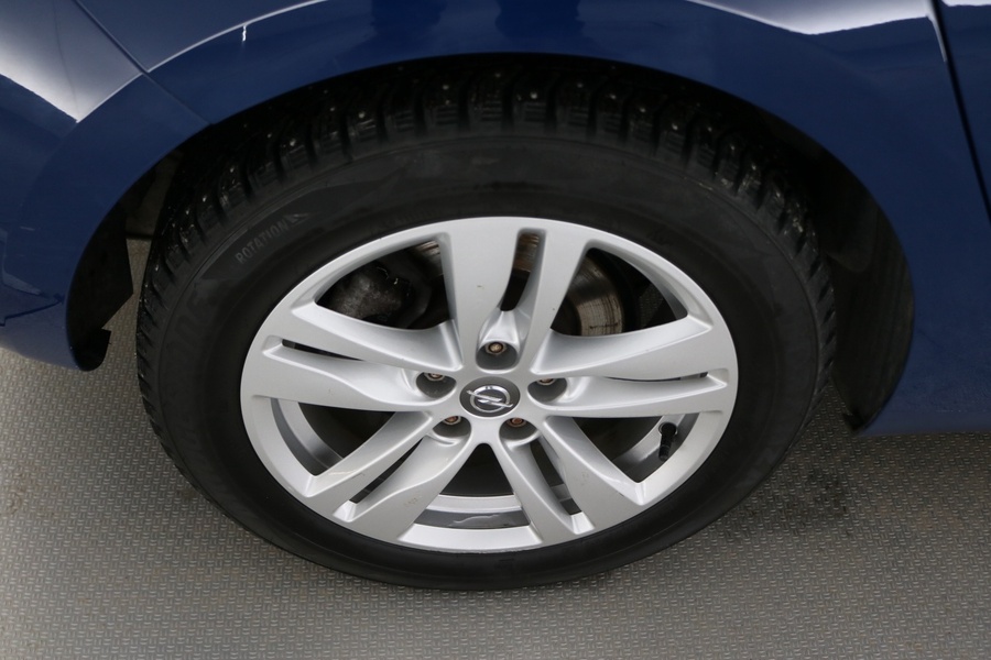 Opel Astra vaihtoauto