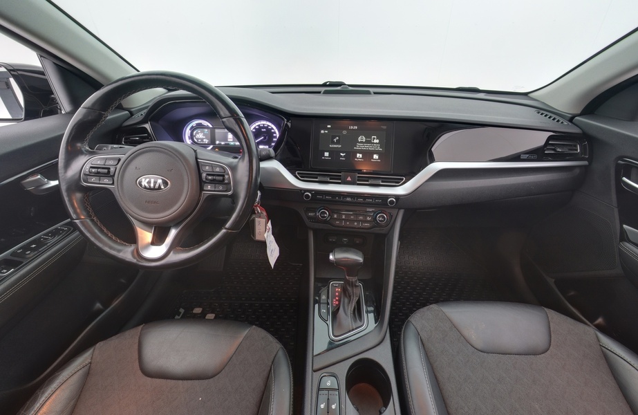 Kia Niro plug-in vaihtoauto