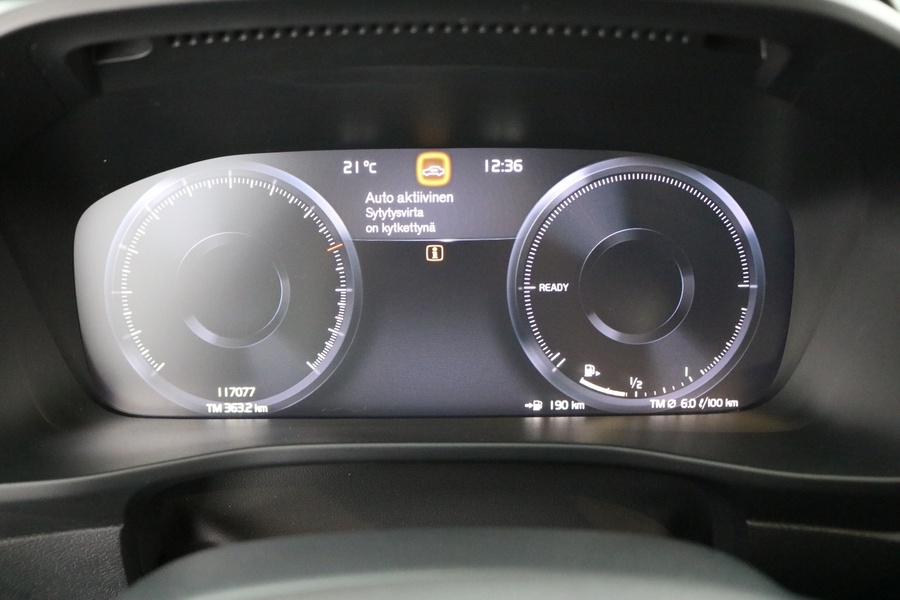 Volvo XC40 vaihtoauto