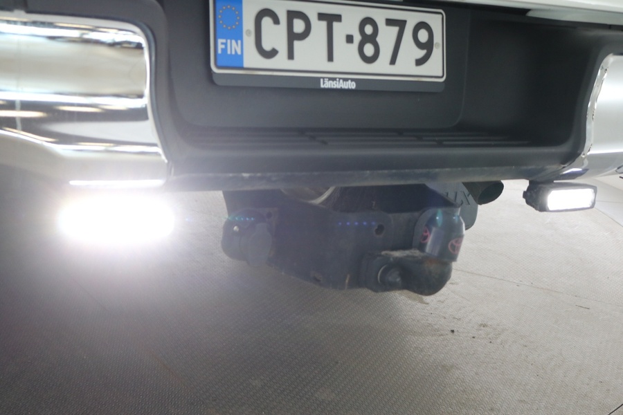 Toyota Hilux vaihtoauto