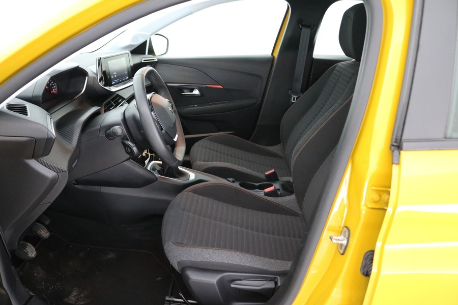 Peugeot 208 vaihtoauto