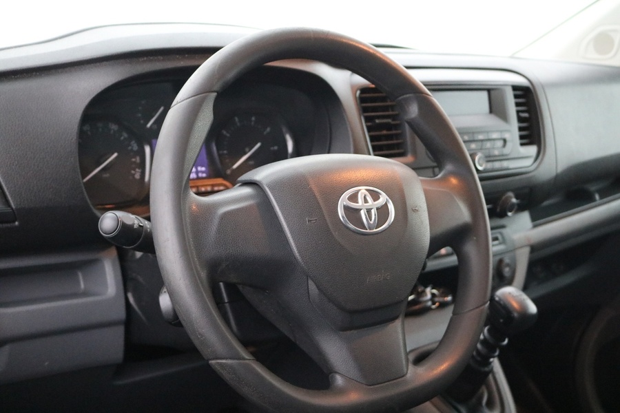 Toyota Proace vaihtoauto