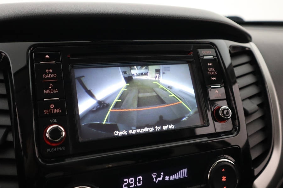 Mitsubishi L200 vaihtoauto