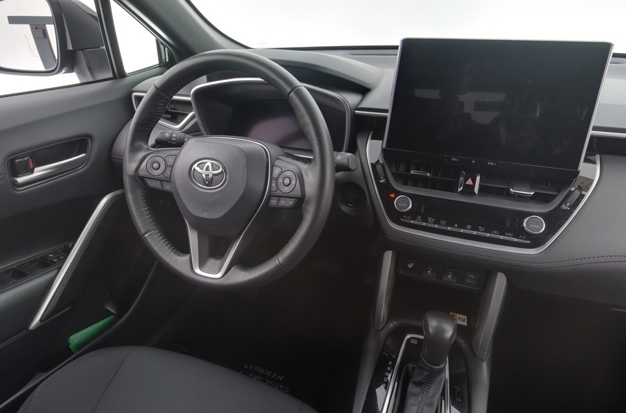 Toyota Corolla Cross vaihtoauto