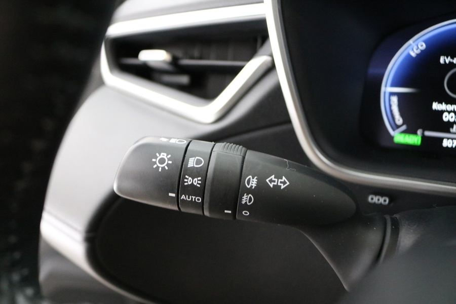 Toyota Corolla Cross vaihtoauto