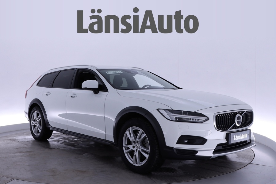 Volvo V90 Cross Country vaihtoauto
