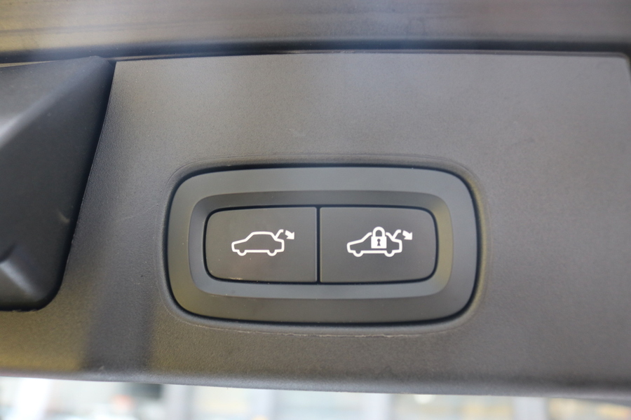 Volvo V90 Cross Country vaihtoauto