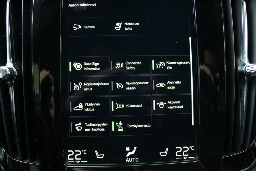 Volvo V90 Cross Country vaihtoauto