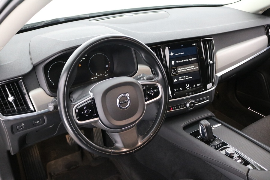 Volvo V90 Cross Country vaihtoauto