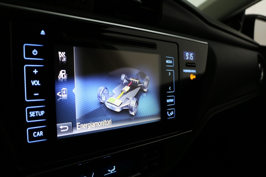 Toyota Auris vaihtoauto