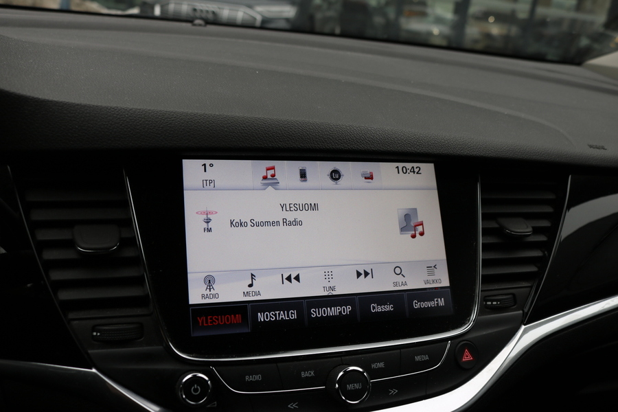 Opel Astra vaihtoauto