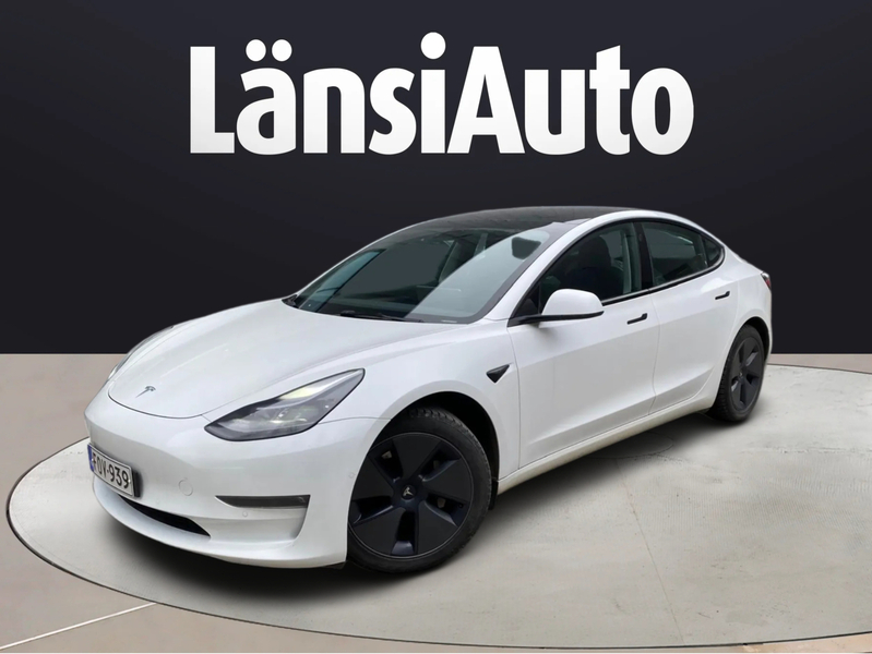 Tesla Model 3 vaihtoauto