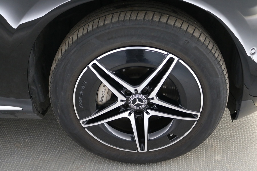 Mercedes-Benz EQC vaihtoauto