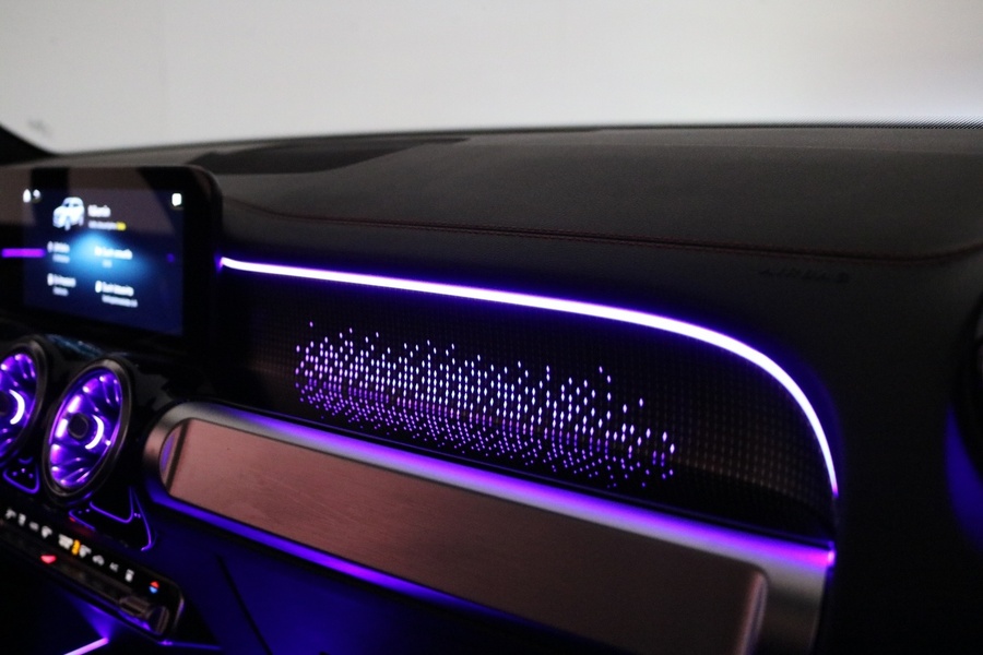 Mercedes-Benz EQB vaihtoauto