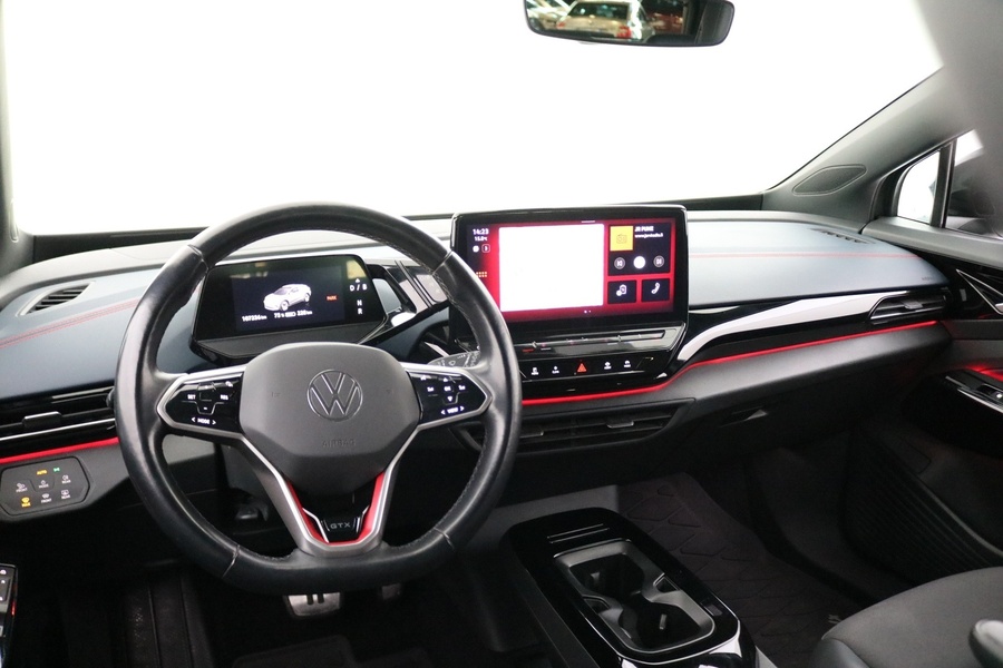 Volkswagen ID.4 vaihtoauto