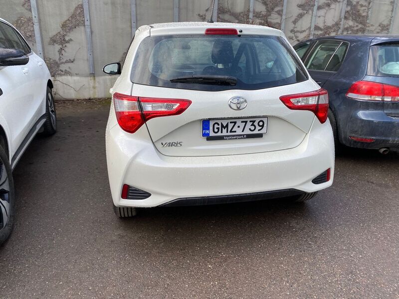 Toyota Yaris vaihtoauto